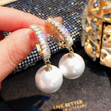Christmas Gift Fashion Korean Earrings for Women Exquisite Luxury Shiny Crystals Stud Hoop Earrings Accessories Wholesale Jewelry 2021 Trend