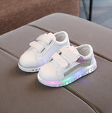 Child Sport Shoes Spring Luminous Fashion Breathable Kids Boys Net Shoes Girls Sneakers With Light Running Shoes