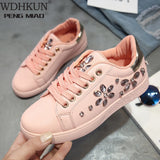 Murioki 2022 Fashion Sneakers Women Flats Rhinestone Woman Casual Shoes Soft Women's Sneakers Ladies Brand Shoes Pink Black White