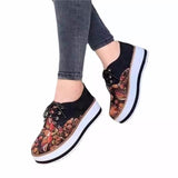 Murioki 2022 High Quality Embroidered Flowers Platform Shoes Women Flats Zapatillas Mujer Casual Ladies Shoes Feminino Plus Size 43